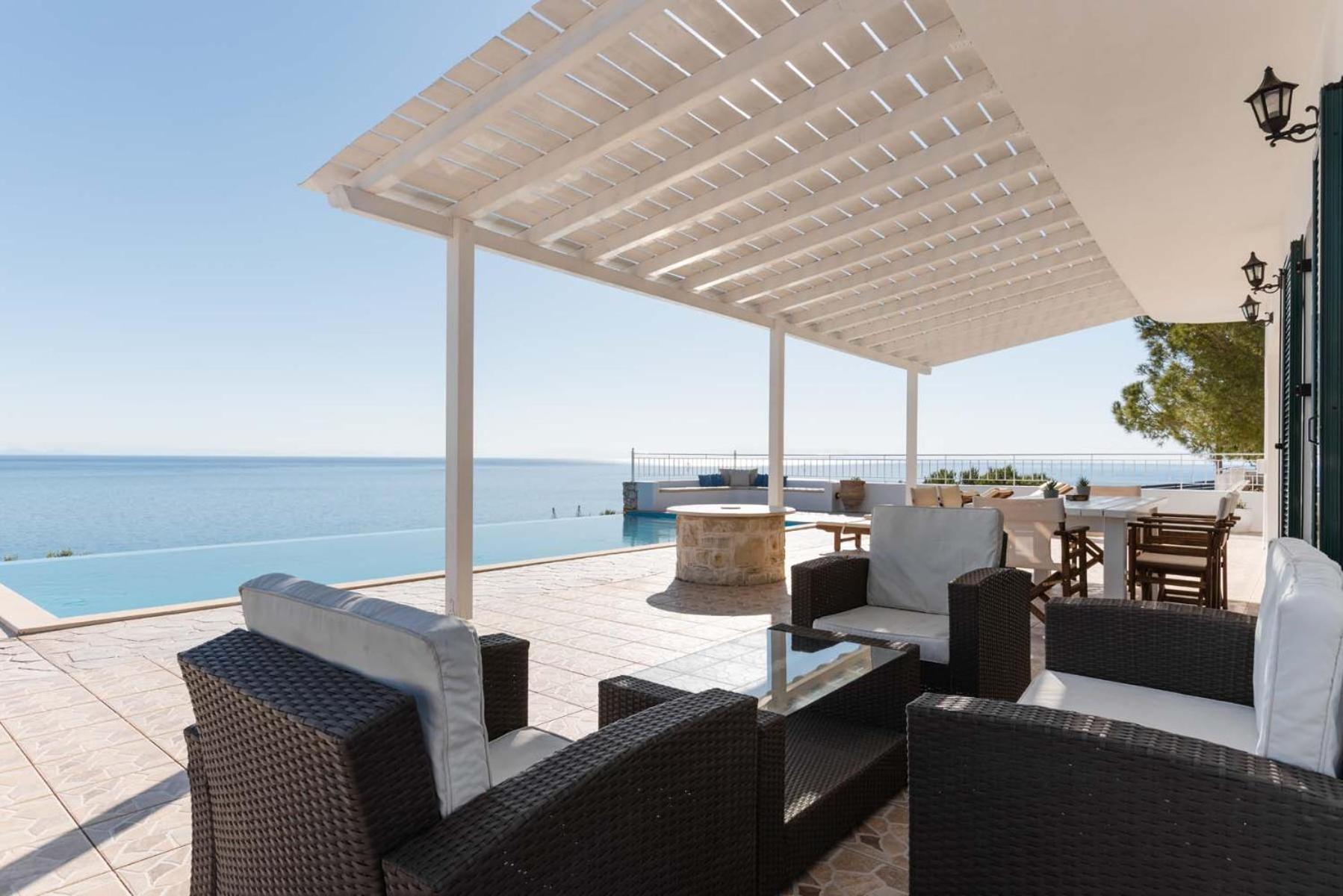 Villa Meganisi Agios Nikolaos  Exteriör bild